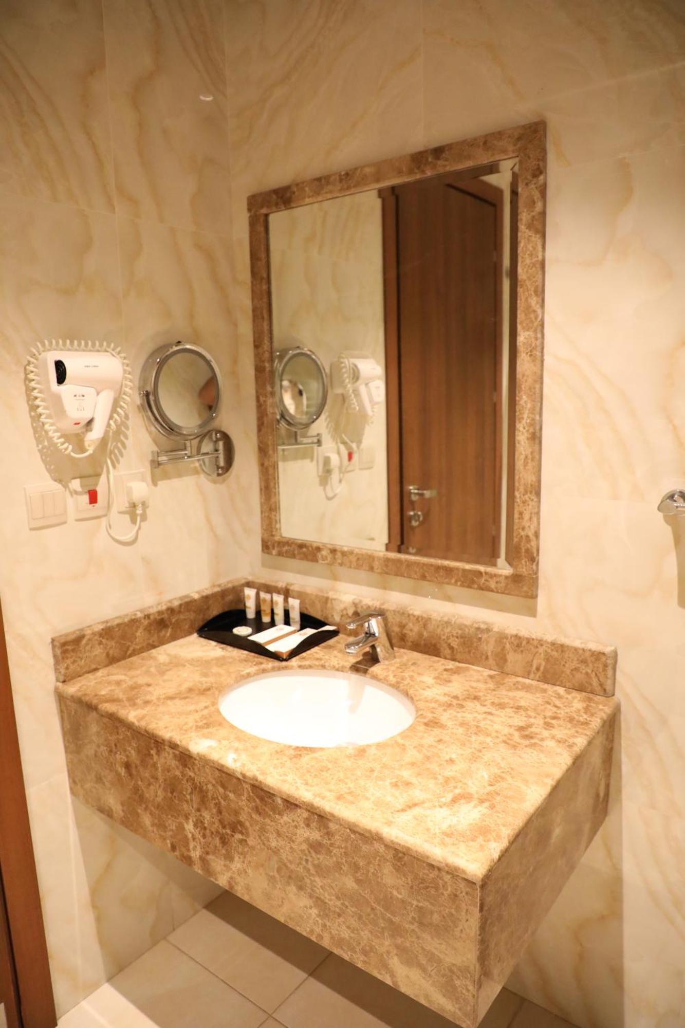 Best Level Hotel Τζέντα Εξωτερικό φωτογραφία